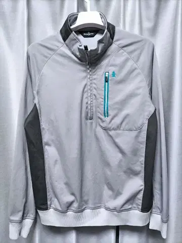 먼싱웨어 하프 지퍼 자켓