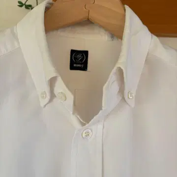 빔스 F 화이트 긴팔 셔츠 39