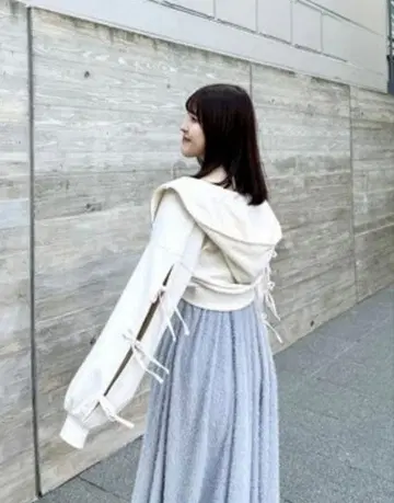 An MILLE 리본 슬리브 후드티