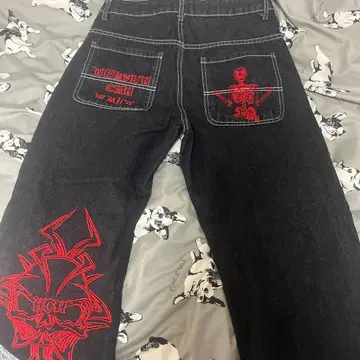 HEAVEN CAN WAIT 팬츠