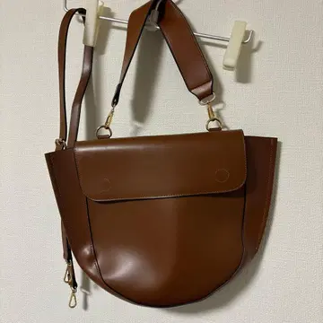 OSMOSIS 브라운 가죽 백