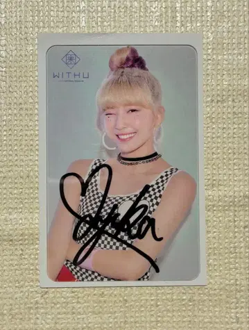 NiziU 마유카 사인 포함 트레이딩 카드