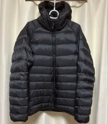 UNIQLO 울트라 라이트 다운 다운 파카 L 사이즈