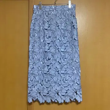 JUSGLITTY 저스길리티 배색 레이스 타이트 스커트 라이트 블루 계열