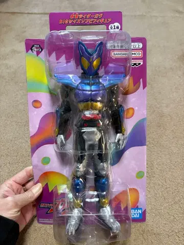 새상품 가면라이더 가브 피규어