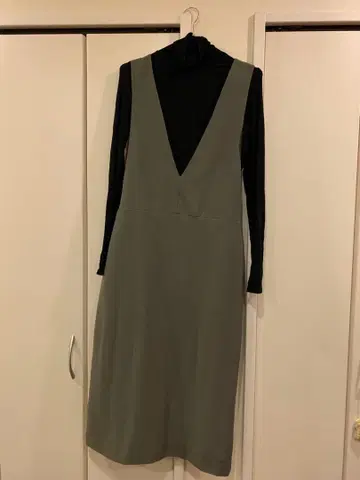 나노 유니버스 그레이 원피스