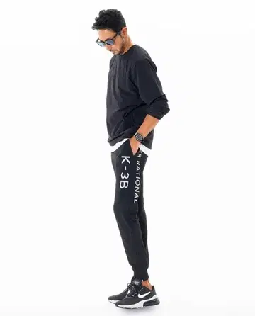 K-3B 그래픽 조거 팬츠 블랙 x 화이트 요시마사 호시바