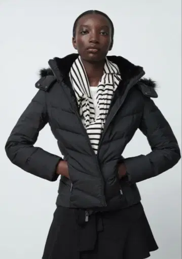 하자품 ZARA 블랙 다운 자켓 후드 부착