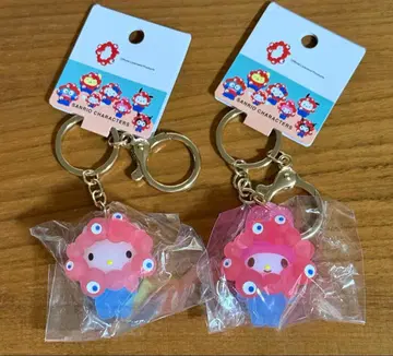 산리오 미야쿠미야쿠 클리어 컬러 키링 키티 마이멜로디 2개