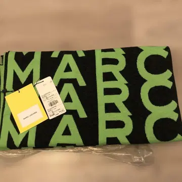 마크제이콥스 머플러