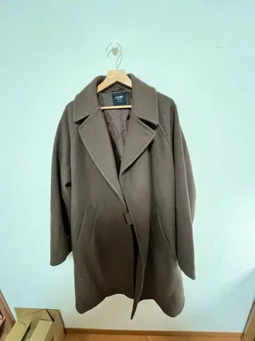 BEAMS 브라운 체스터 코트 L 사이즈