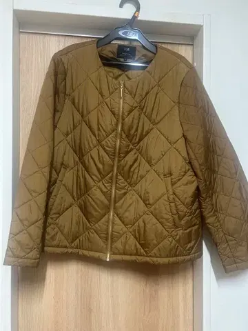 23구 워셔블 노카라 퀼팅 타프타 코트 자켓 48