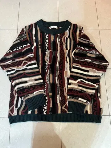 ROMEO 니트 스웨터