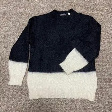 90s 빈티지 AFFA 모헤어 스웨터 블랙 x 화이트