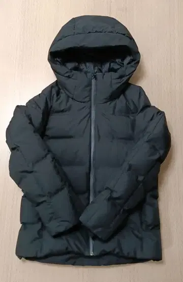 UNIQLO 다운 자켓 블랙 S