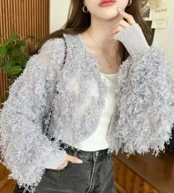 moment+ 모먼트플러스 플래그얀 프린지 니트 가디건