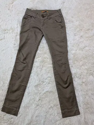 리바이스 슬림핏 브라운 데님