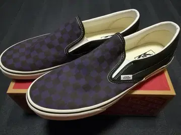 VANS CLASSIC SLIP-ON GRAPE
