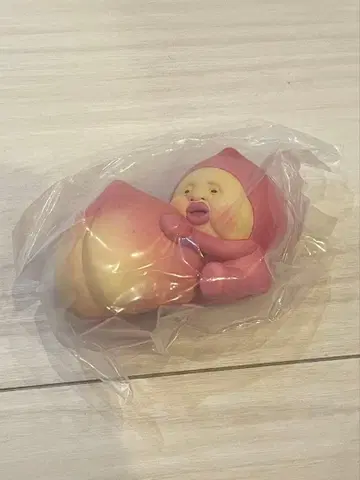 카쿠레모모지리 피규어