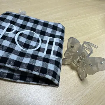 POTETE 나비 헤어 클립 완판 구하기 어려움