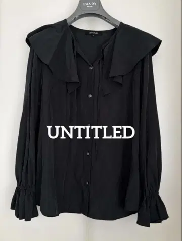 새상품급 UNTITLED 블랙 프릴 옷깃 셔츠 사이즈 2 블라우스