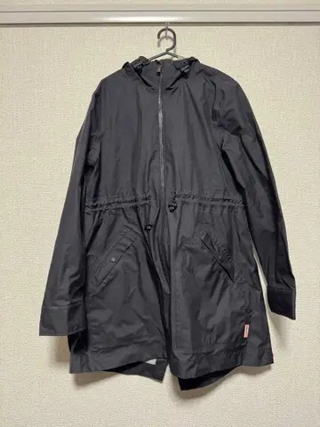 HUNTER 후드 부착 블랙 레인코트