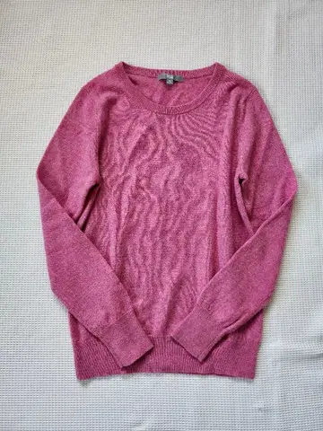 유니클로 캐시미어 니트 스웨터 둥근넥 핑크 긴팔 M