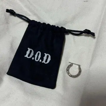 d.o.d 귀걸이 야마다 렌