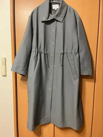 유나이티드 애로우즈 코트