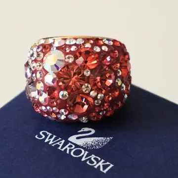 스와로브스키 Chic Multi Red 반지