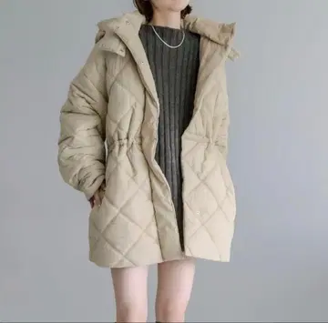 mystic 퀼팅 다운 자켓 베이지