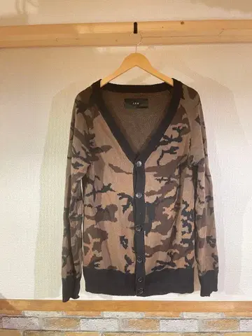 AKM 코튼 니트 가디건 카모 패턴 L 사이즈