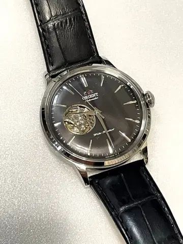 ORIENT 오리엔트 자동 와인딩 손목시계 RN-AG0007B