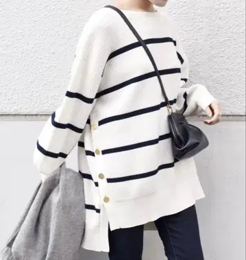 [ 새상품 ] SHIPS 보더 니트