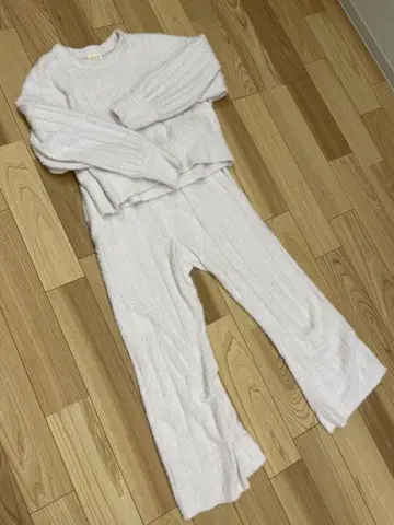 젤라피케 상하의