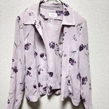 [ 도쿄 스타일 ] 꽃무늬 옅은 핑크색 자켓과 탱크탑 세트