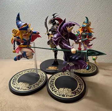 유희왕 피규어 4개 세트 (상자 없음)