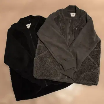 [ 미사용 ] UNIQLO 화이트 마운티니어링 플리스 S 사이즈 2개