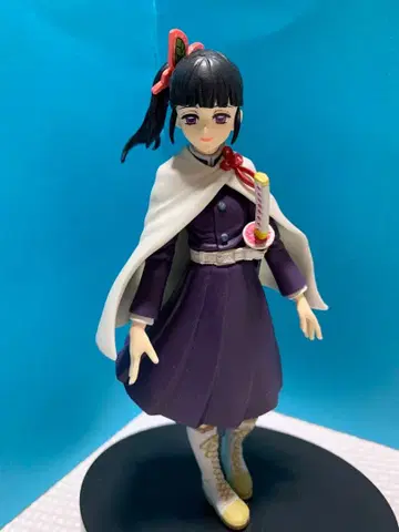 귀멸의 칼날 츠유리 카나오 피규어