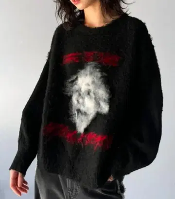 새상품 클래식 엘프 인물 모티브 기모 샤기 소재 니트