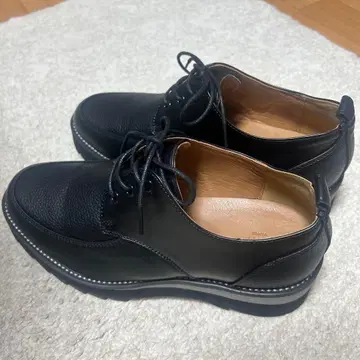 가죽 캐주얼 슈즈 블랙