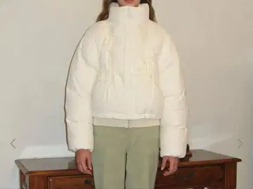 sinoon RIBBON DETAIL PUFFER JACKET White