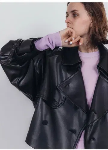 stunning lure 인조 가죽 숏 트렌치코트