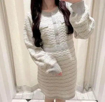 에블린 리본 버튼 트위드 니트 미니 원피스