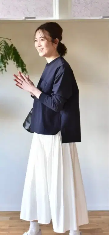 OURHOME 저지 소재 턱 스커트 화이트