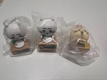 캡슐 토이 피규어 3체 세트