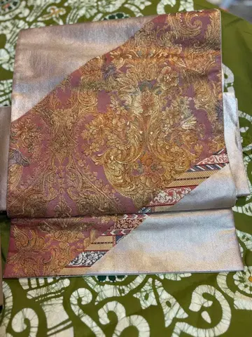 나고야 오비 골드 컬러 보라색 꽃무늬 부착 오비