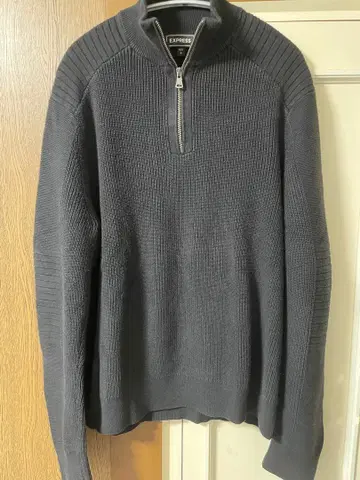 EXPRESS 다크 그레이 하이넥 스웨터 M