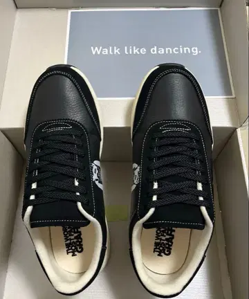 뉴 BLOW [ BRANDALISED ] 뱅크시 산가초 블랙 26.5cm