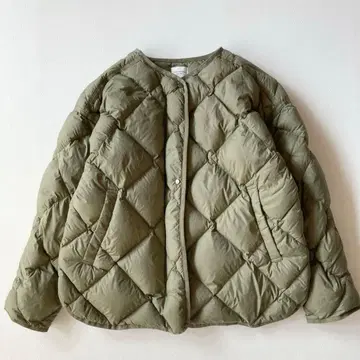 어반 리서치 도어스 라이트 다운 퀼트 숏 블루종 카키 M